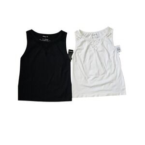 Torrid Seamless Laser Cut Lattice Tank Top Set 2 Size Medium Black White NWT